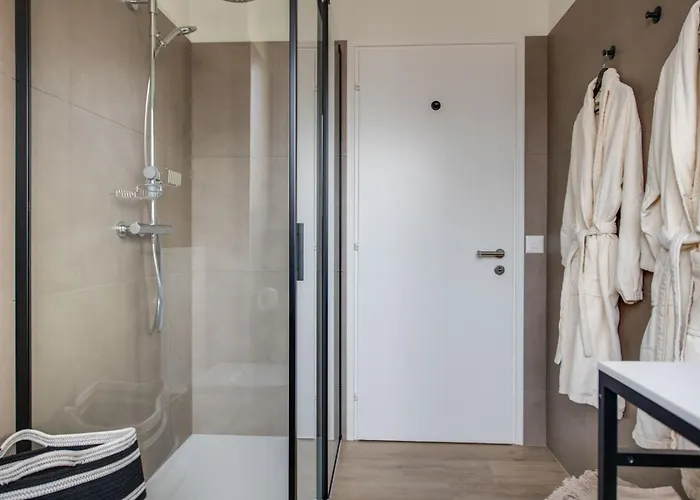 Relax Ortensia لوكارنو